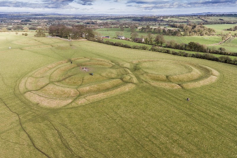 La colline de Tara, siège des rois d'Irlande – Castletown Tara, Co. Meath, Irlande (photo 3)