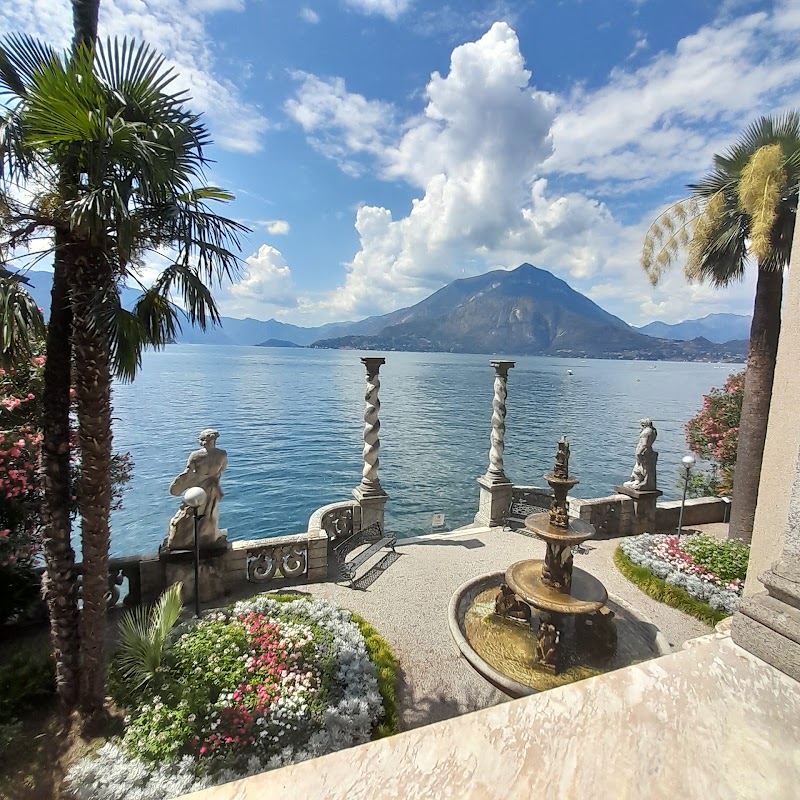 Lac de Côme : Varenna, Villa Monastero et le Castello di Vezio – Villa Monastero, Viale Giovanni Polvani 4, 23829 Varenna LC, Italie (photo 2)