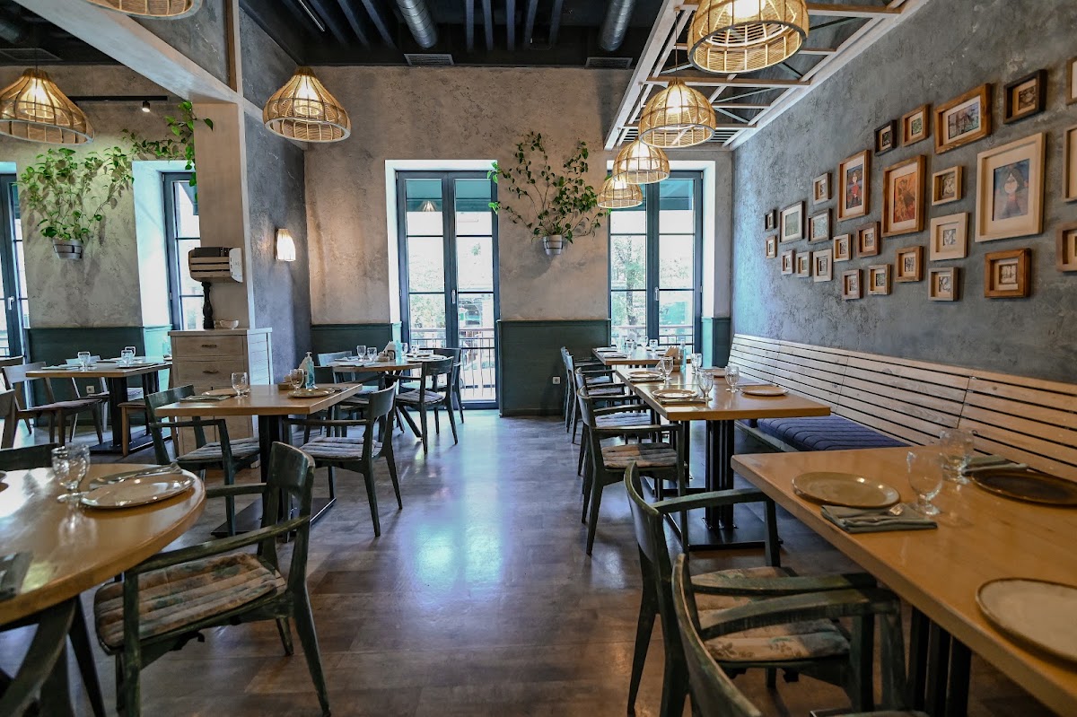 Lavash Restaurant – 21 Tumanyan St, Yerevan 0001, Arménie (photo 1)