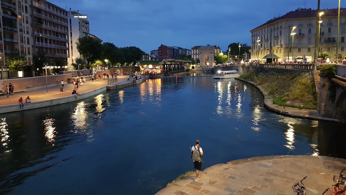 Les Navigli et la Darsena – Darsena del Naviglio, 20143 Milan, Italie (photo 1)