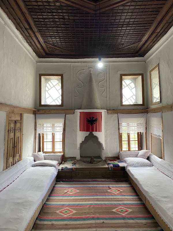 Maison Skënduli, Gjirokastër – 34GP+44R, Rruga Palorto, Gjirokastër, Albania (photo 3)