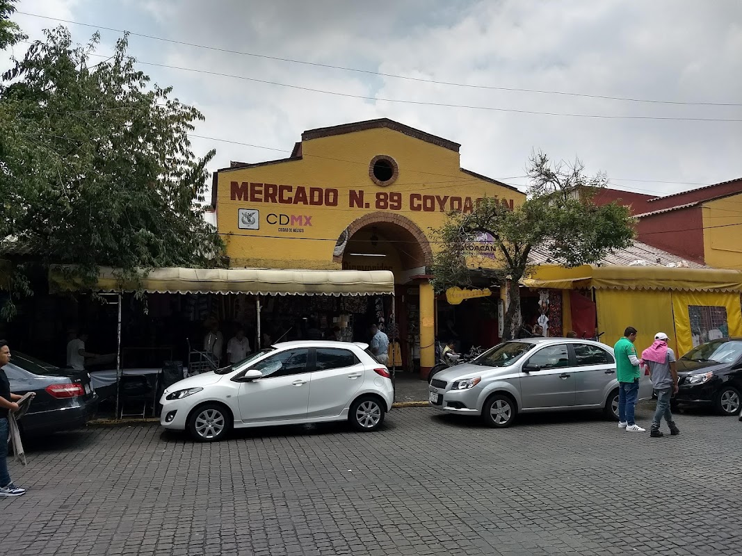 Marché de Coyoacán – Ignacio Allende s/n, Del Carmen, Coyoacán, 04100 Ciudad de México, CDMX, Mexique (photo 1)