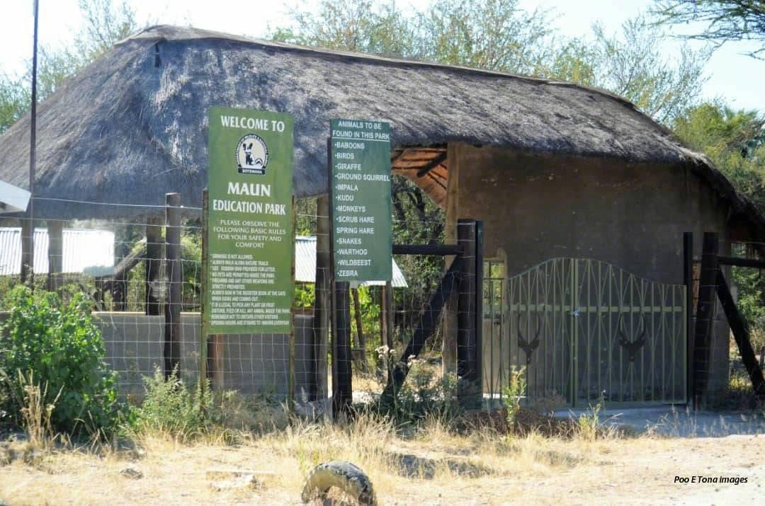Maun Educational Park, en bord de Thamalakane – Sekgoma Rd, Maun, Botswana (photo 1)