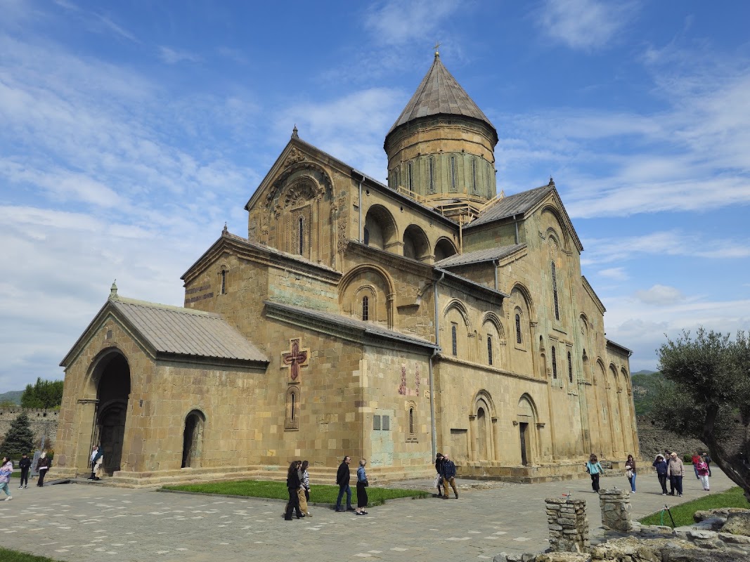 Mtskheta, jour de Svetitskhovloba – Cathédrale Svetitskhoveli, Mtskheta, Géorgie (photo 1)