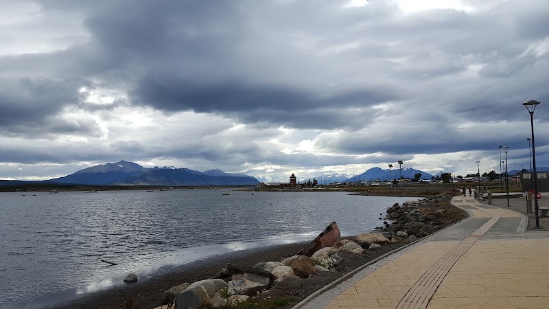 Muelle Historico de Puerto Natales – Pedro Montt 1020, Puerto Natales, Magallanes, Chili (photo 3)