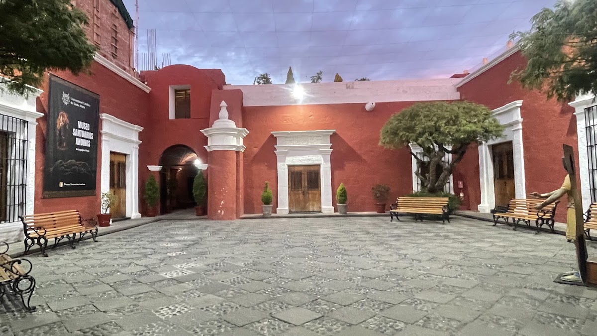 Musée des Sanctuaires andins – C. la Merced 110, Arequipa 04001 (photo 1)