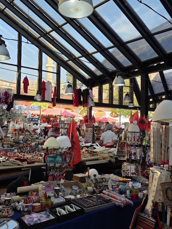 Pazari i Ri, le marché de Tirana – Pazari i Ri, Tiranë, Albania (photo 3)