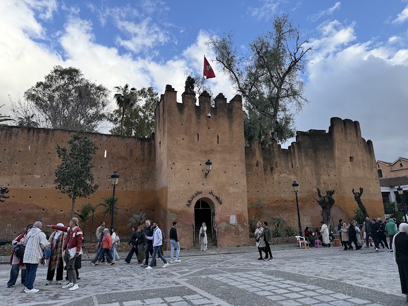 Place Outa el-Hammam – Place Outa El Hamam, Chefchaouen, Maroc (photo 2)