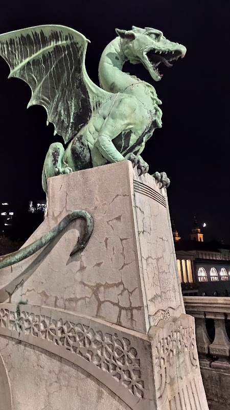 Pont des Dragons – Resljeva c. 2, 1000 Ljubljana, Slovénie (photo 3)