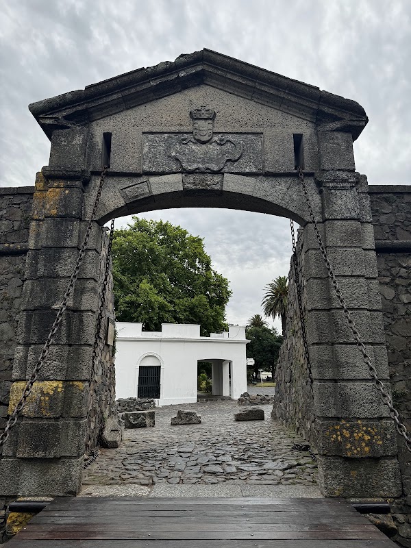 Portón de Campo – De San Francisco, 70000 Colonia del Sacramento (photo 1)