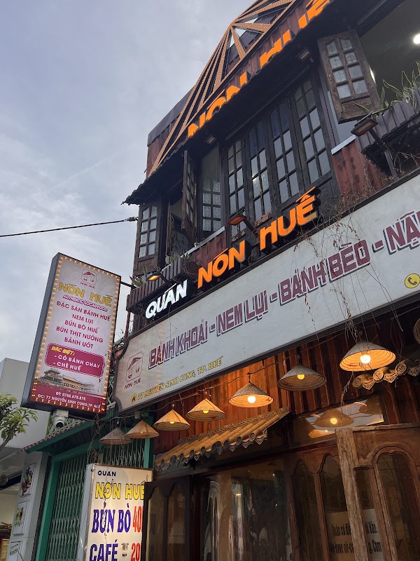 Quán Nón Huế, spécialités de Hué – 77 Nguyễn Sinh Cung, Vỹ Dạ, Huế 530000, Vietnam (photo 2)