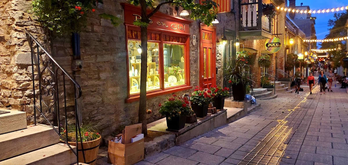 Quartier du Petit-Champlain – 61 Rue du Petit Champlain, Québec, QC G1K 4H5, Canada (photo 1)
