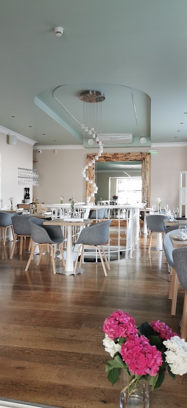 Rado restoran – Vene tn 7, 10123 Tallinn, Estonie (photo 1)