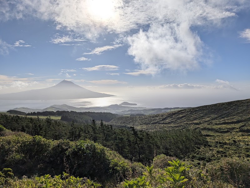 Randonnée Caldeira do Faial et visite du volcan Capelinhos – Caldeira do Faial, Horta, Faial, Açores (photo 3)