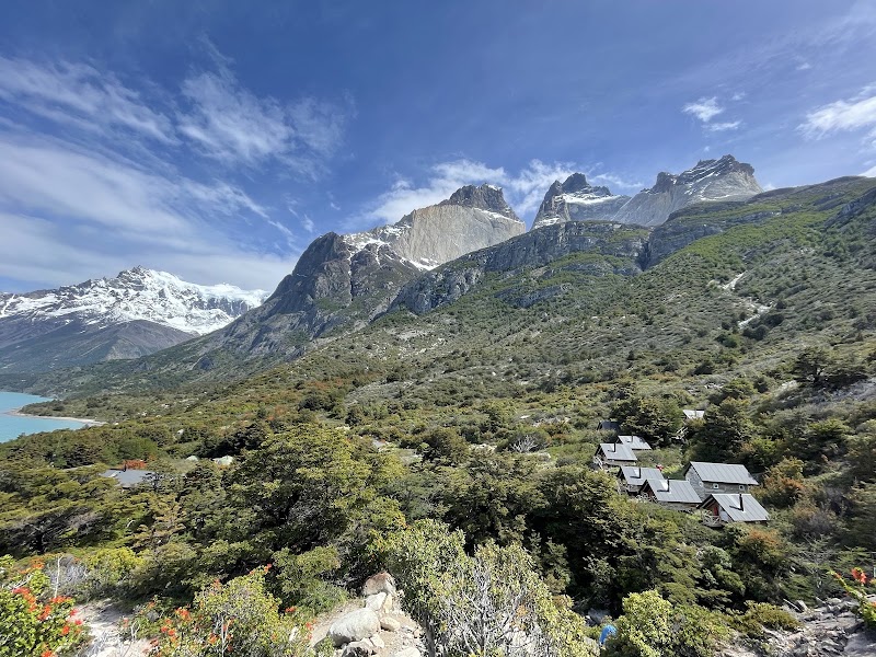 Refugio y Camping Los Cuernos – Secteur Los Cuernos, parc national Torres del Paine, Chili (photo 3)