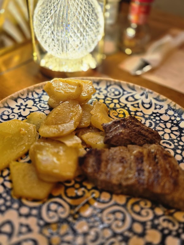 Restaurant Đulagin Dvor – Đulagina, Sarajevo 71000, Bosnie-Herzégovine (photo 2)