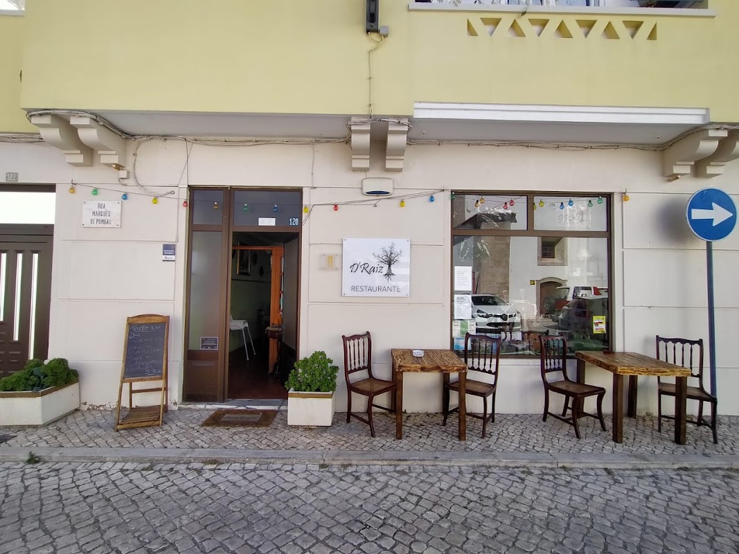 Restaurante D Raiz – R. Marquês de Pombal 120, 2520-294 Peniche, Portugal (photo 1)