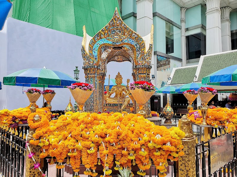 Sanctuaire d'Erawan – 494 Thanon Ratchadamri, Khwaeng Lumphini, Pathum Wan, Krung Thep Maha Nakhon 10330, Thaïlande (photo 3)