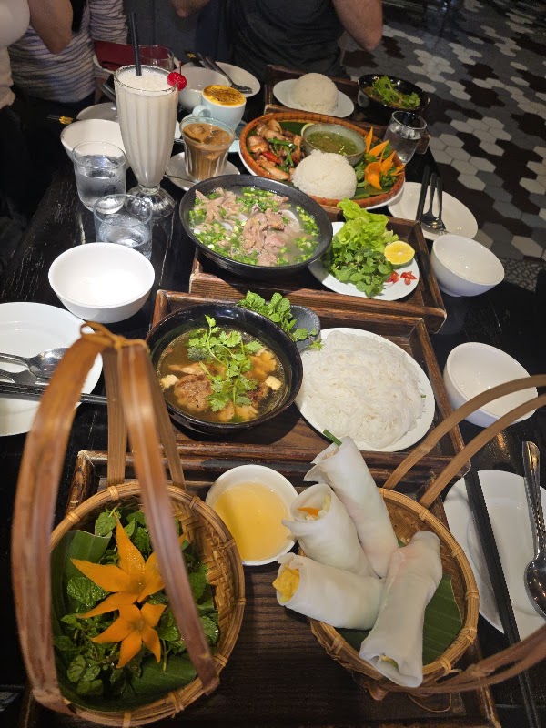 Sapa Center Cafe Restaurant – Sa Pa, Lào Cai (photo 3)