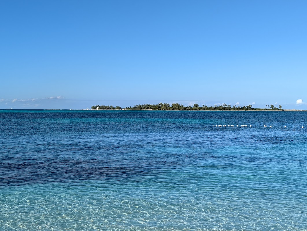 Saunders Beach – Saunders Beach, West Bay Street, Nassau (photo 1)