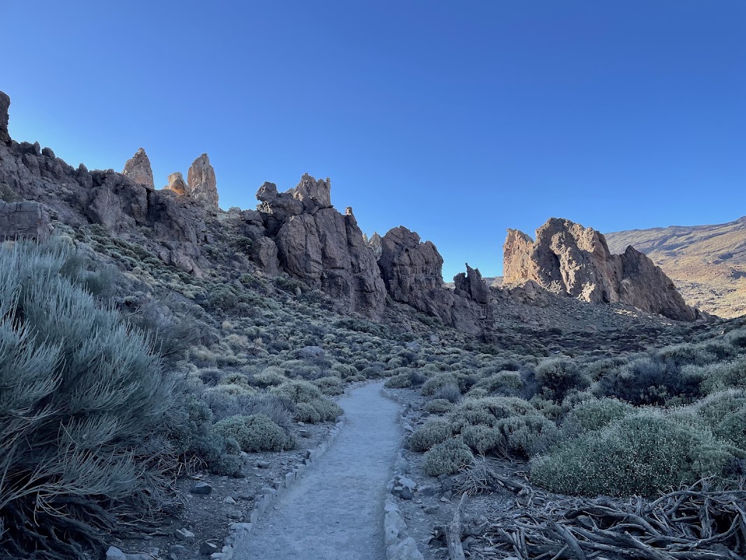 Sentier des Roques de García – Roques de García, Parque Nacional del Teide, La Orotava, Tenerife, Espagne (photo 1)