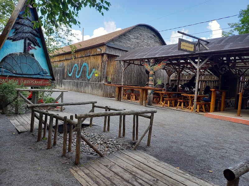 Site traditionnel huron Onhoüa Chetek8e – 575 Rue Chef Stanislas Koska, Wendake, QC G0A 4V0, Canada (photo 3)