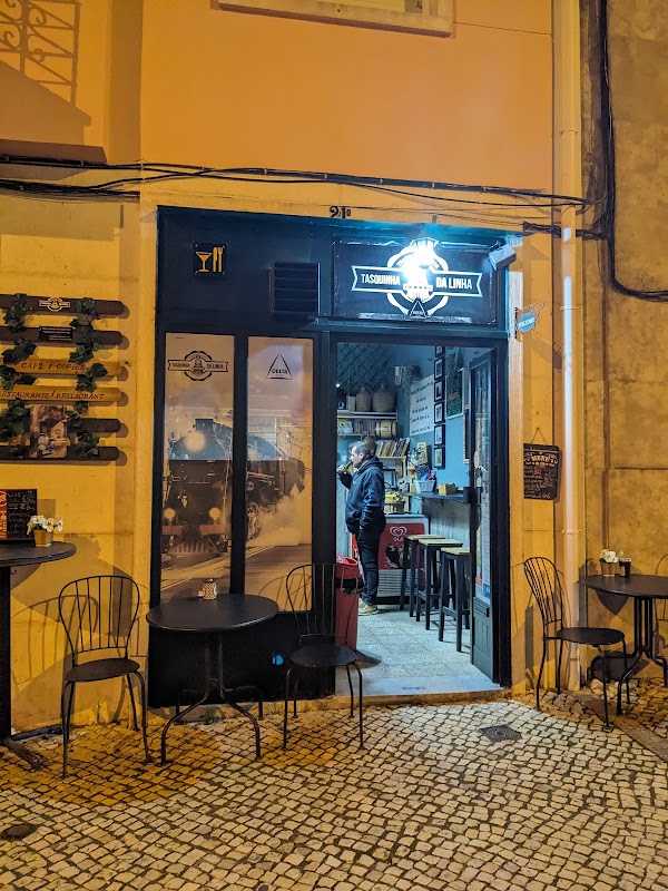 Tasquinha da Linha – Av. São João de Deus 21D, 1000-225 Lisboa, Portugal (photo 1)