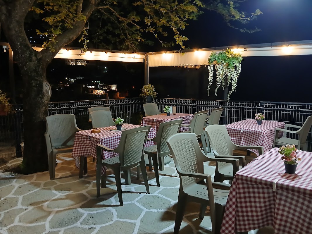 Taverna Panorama Zhuli – Rruga Bule Naipi, Gjirokastër 6001, Albania (photo 1)