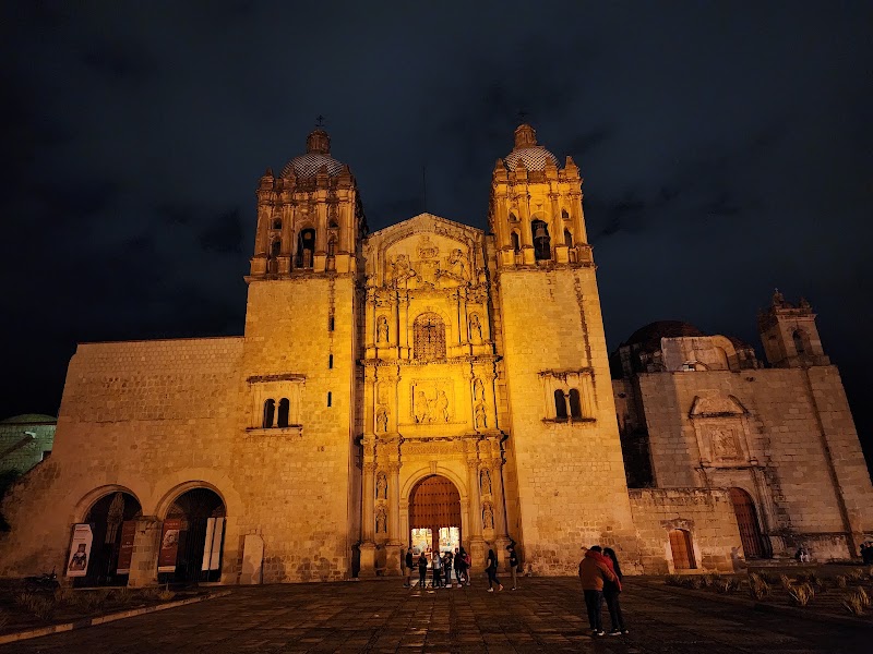 Temple de Santo Domingo de Guzmán – C. Macedonio Alcalá s/n, Centro, 68000 Oaxaca de Juárez, Oax., Mexique (photo 2)