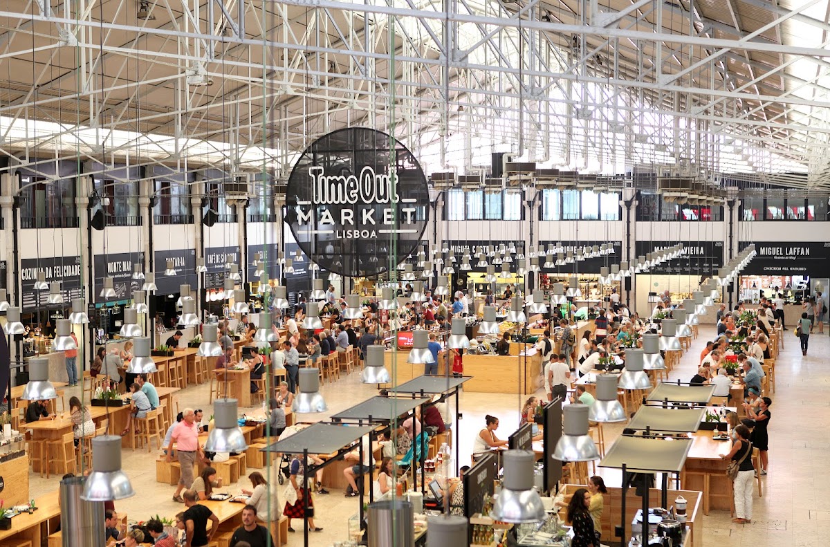 Time Out Market Lisboa – Mercado da Ribeira, Av. 24 de Julho, 1200-479 Lisboa, Portugal (photo 1)