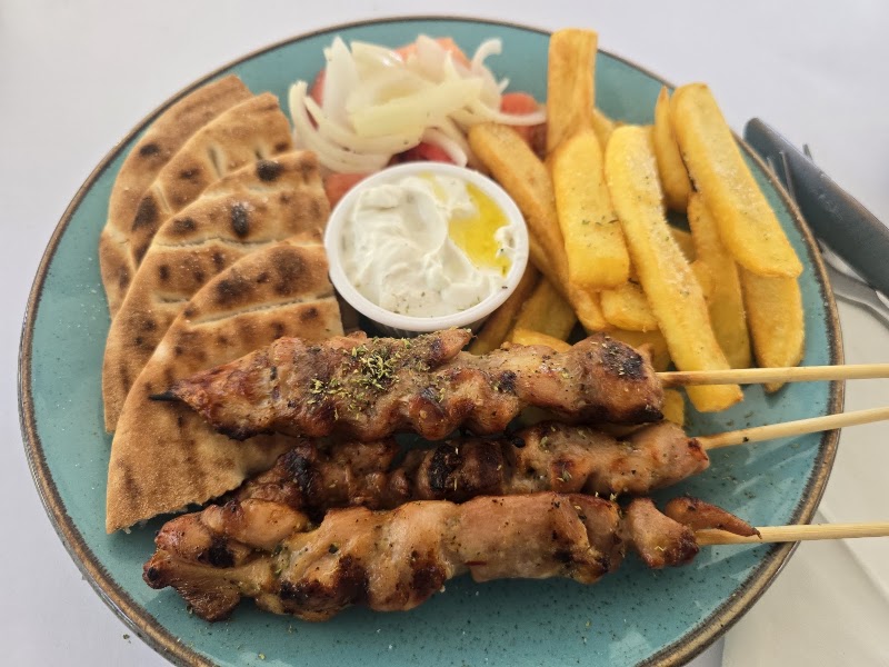 To Steki sti Gonia - Restaurant Himara – Rruga Kaonet, spile Himare Shetitorja, Himarë 9425, Albania (photo 3)
