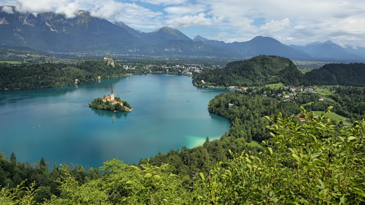 Tour du lac de Bled à l'aube – Lac de Bled, 4260 Bled, Slovénie (photo 1)
