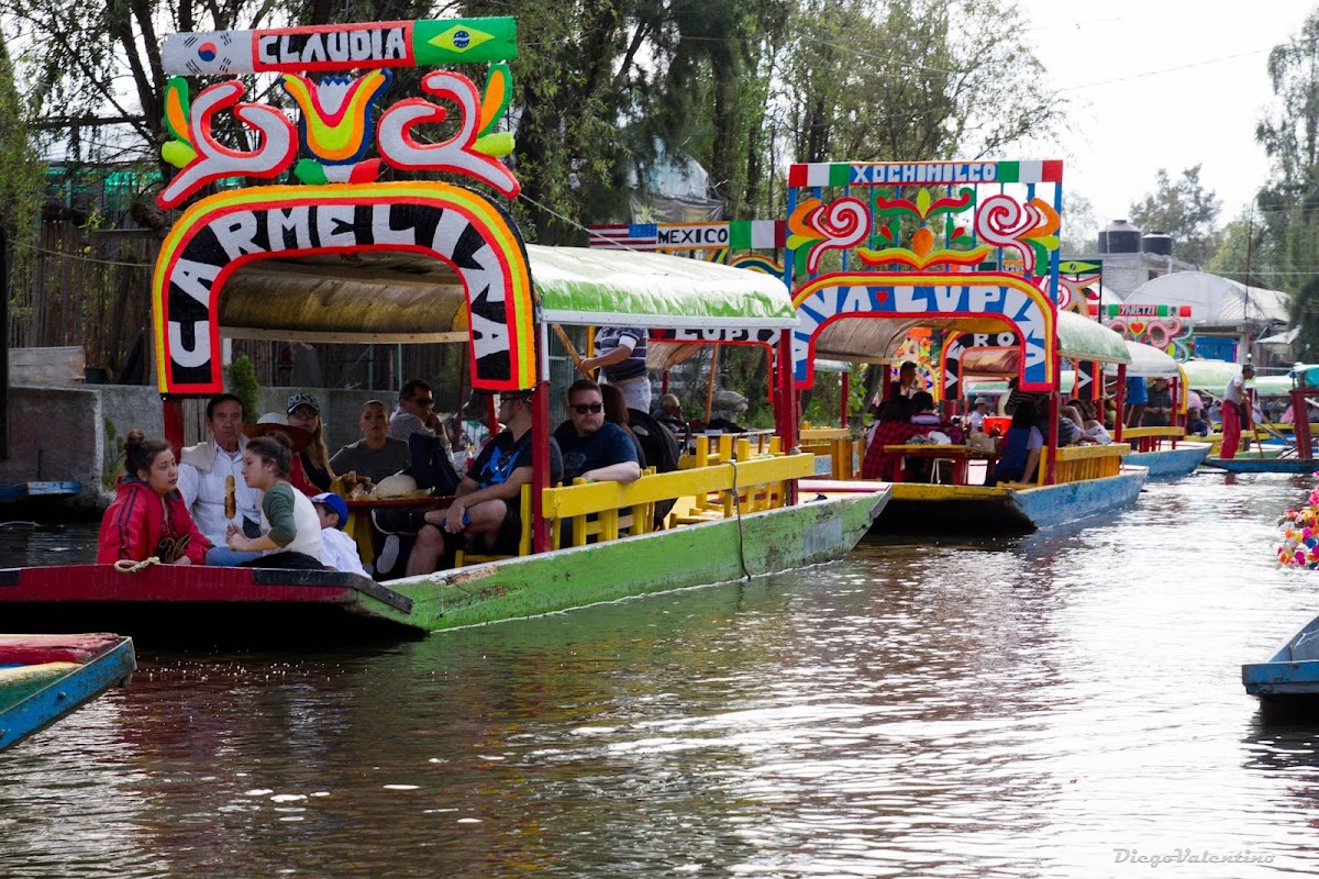 Trajineras de Xochimilco – C. del Mercado, San Jerónimo, Xochimilco, 16090 Ciudad de México, CDMX, Mexique (photo 1)