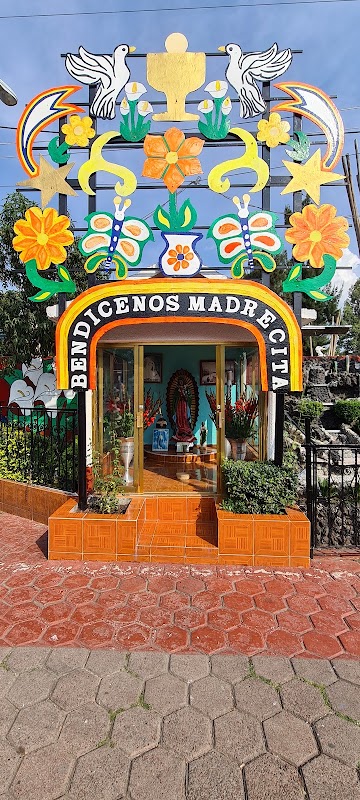 Trajineras de Xochimilco – C. del Mercado, San Jerónimo, Xochimilco, 16090 Ciudad de México, CDMX, Mexique (photo 3)