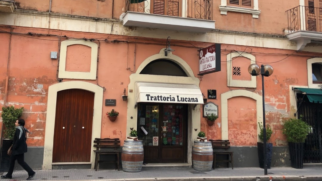 Trattoria Lucana – Via Lucana, 48, 75100 Matera MT, Italie (photo 1)