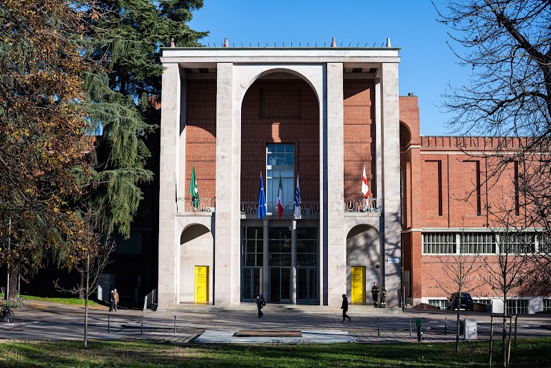 Triennale de Milan – Viale Emilio Alemagna 6, 20121 Milan, Italie (photo 2)