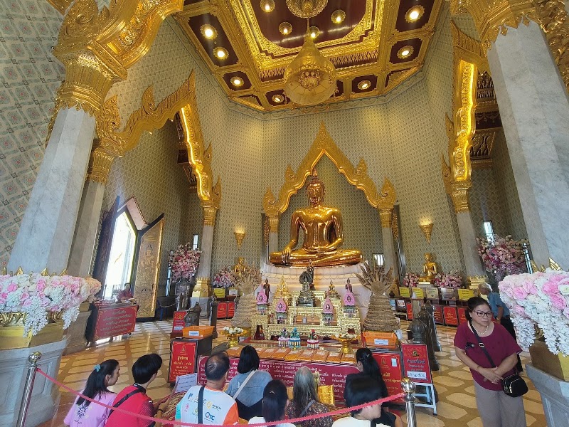 Wat Traimit et le Bouddha d'or – 661 Charoen Krung Rd, Khwaeng Talat Noi, Khet Samphanthawong, Krung Thep Maha Nakhon 10100, Thaïlande (photo 2)