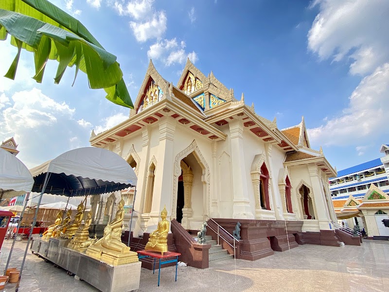 Wat Traimit et le Bouddha d'or – 661 Charoen Krung Rd, Khwaeng Talat Noi, Khet Samphanthawong, Krung Thep Maha Nakhon 10100, Thaïlande (photo 3)