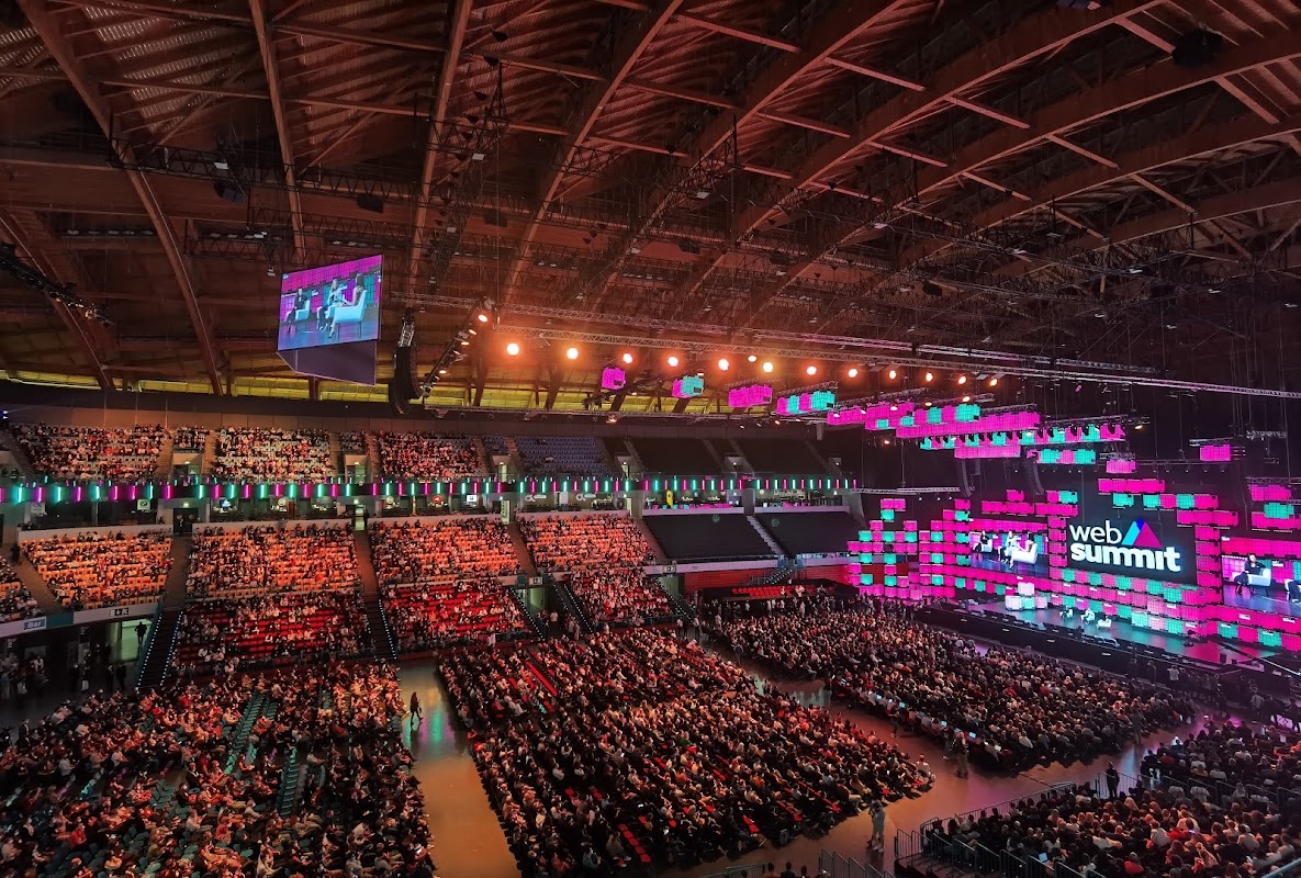 Web Summit, soirée d'ouverture – Altice Arena, Rossio dos Olivais, 1990-231 Lisboa, Portugal (photo 1)