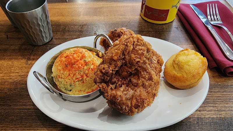Willie Mae's Scotch House – 2401 St Ann St., New Orleans, LA 70119 (photo 2)