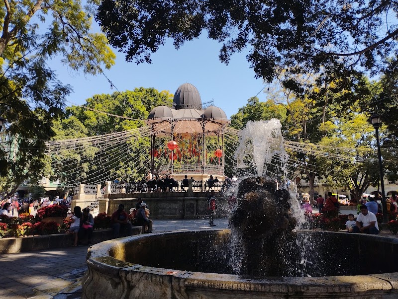 Zócalo de Oaxaca – Portal del Palacio, Centro, 68000 Oaxaca de Juárez, Oax., Mexique (photo 3)