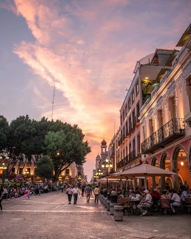 Zócalo de Puebla – Av. Don Juan de Palafox y Mendoza, Centro histórico de Puebla, 72000 Heroica Puebla de Zaragoza, Pue., Mexique (photo 3)