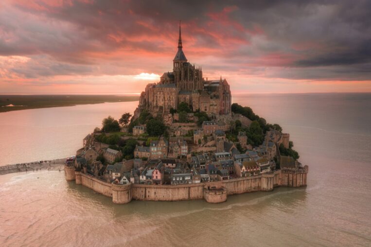 Grandes marées de septembre 2026 au Mont-Saint-Michel : les deux fenêtres