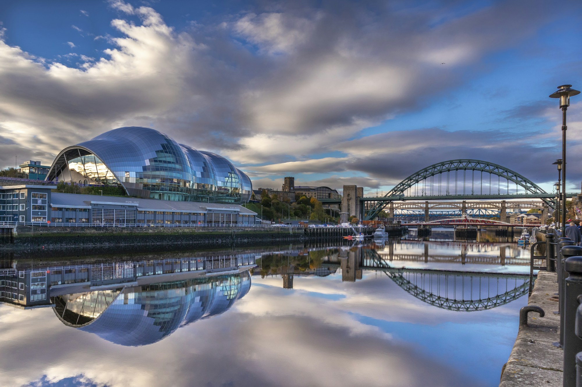 Le Tyne Bridge vu depuis le Quayside de Gateshead