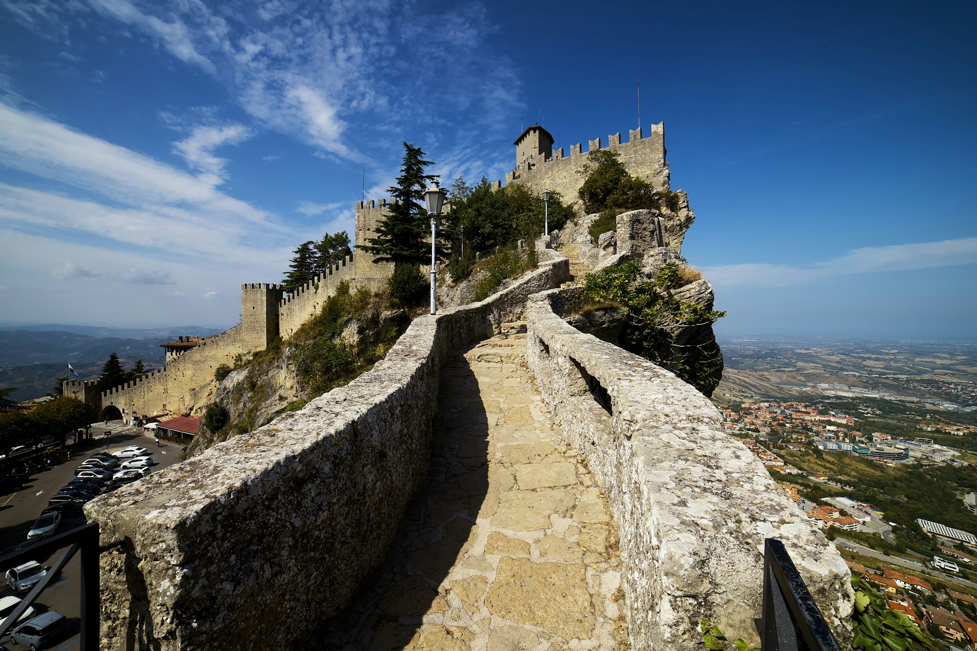 Segunda torre de San Marino encaramada al monte Titano