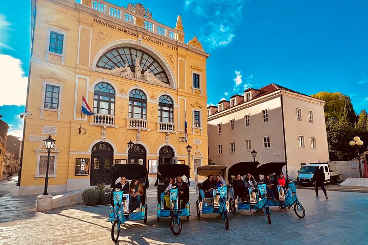 Electric rickshaw tour of Split's old town and Marjan park