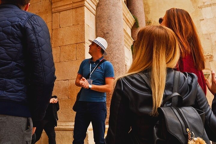 Walking tour of Diocletian's Palace with a master of history