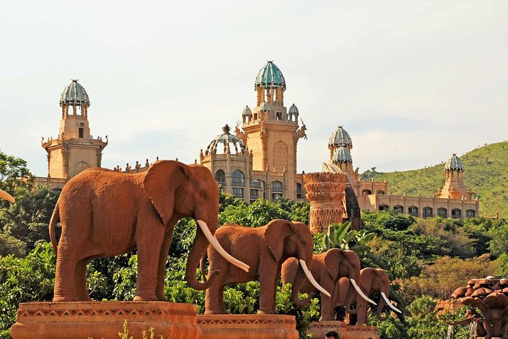 Complesso di Sun City nei pressi del parco nazionale di Pilanesberg
