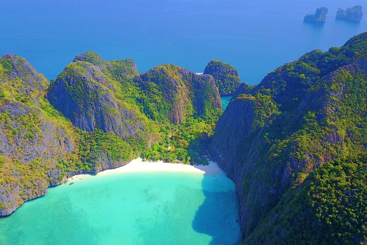 Excursion en speedboat vers les falaises calcaires des îles Phi Phi