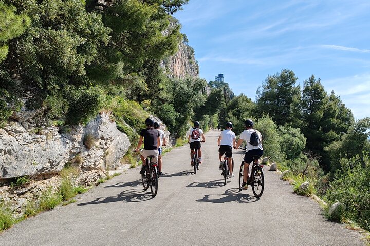 Electric bike tour in Split and Marjan park